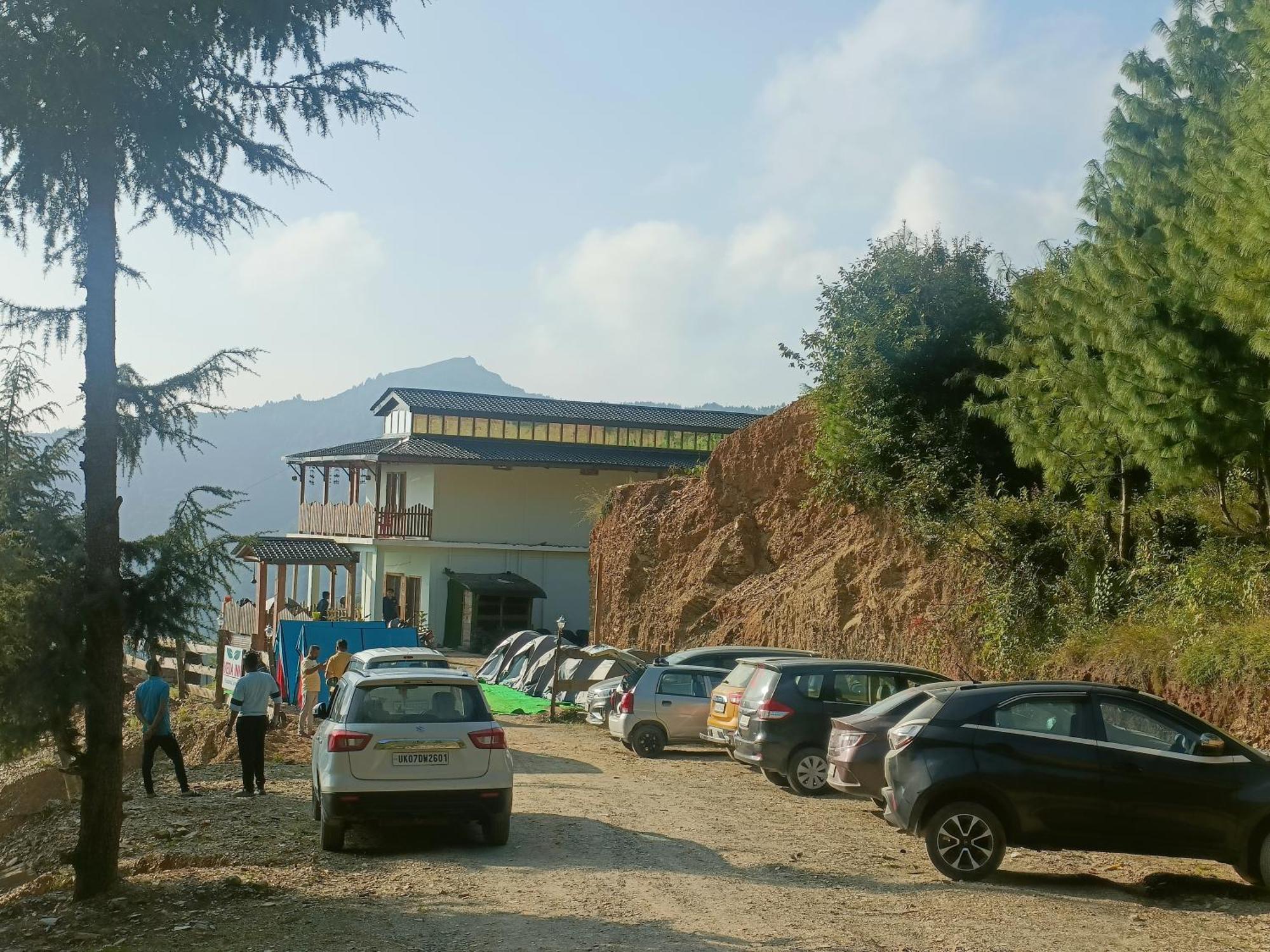 Veda Inn Chakrata Exterior photo